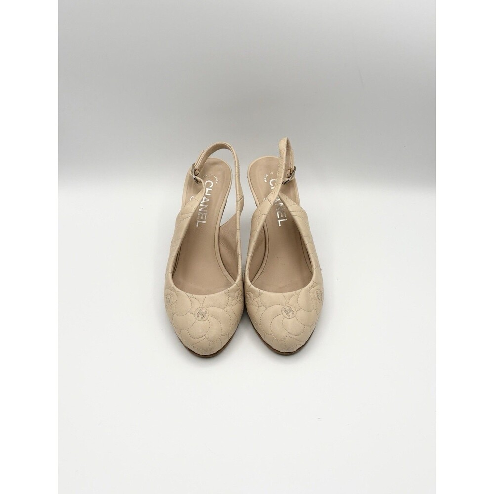 Chanel Beige Slingback Heels Embroidered CC Camellia Accents Size EU 37